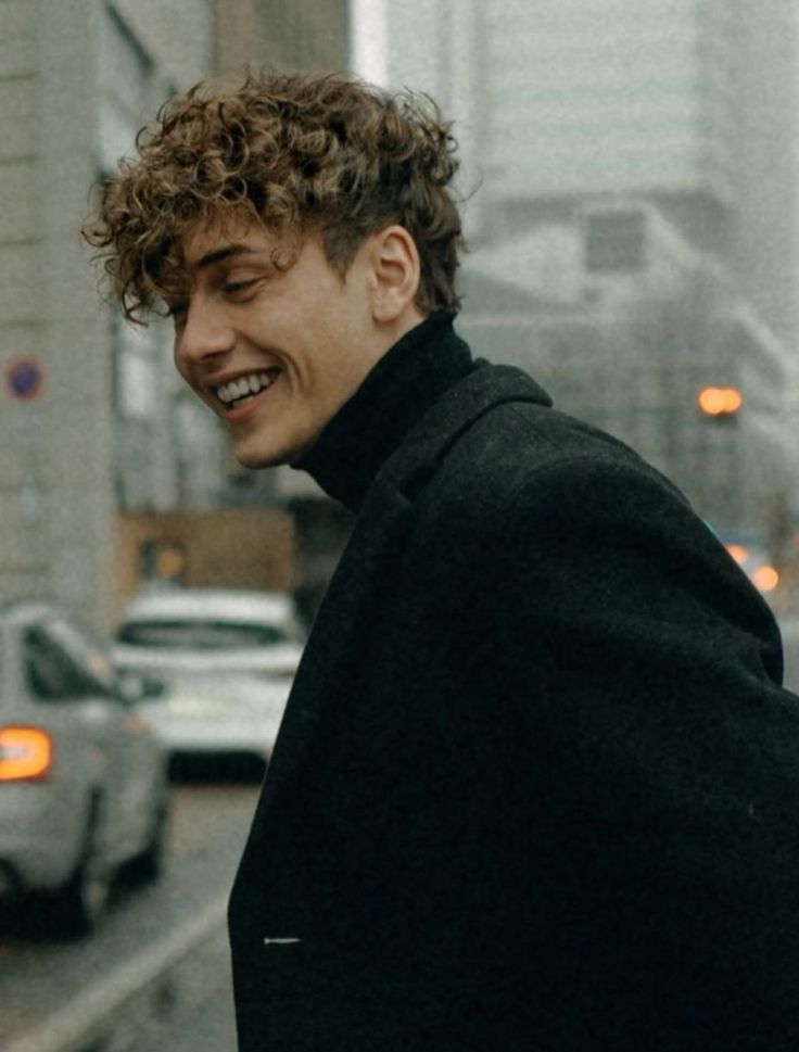 One of my top 3 favorite pictures of Bene Schulz Boys Haircuts Curly Hair, Hair Tips For Men, Boys Curly Haircuts, Long Curly Hair Men, Mens Hairstyles Curly, Men's Curly Hairstyles, Male Haircuts Curly, Men Haircut Curly Hair, Mens Hairstyles Thick Hair