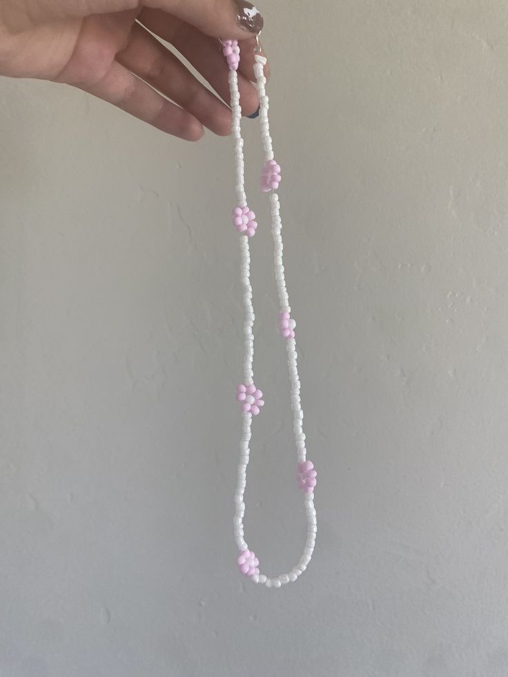 Cute flower neckless Cute Flower, Beaded Necklaces, Beaded Necklace, Jewelry Necklaces, Necklaces, Ships, Bracelet, Flowers