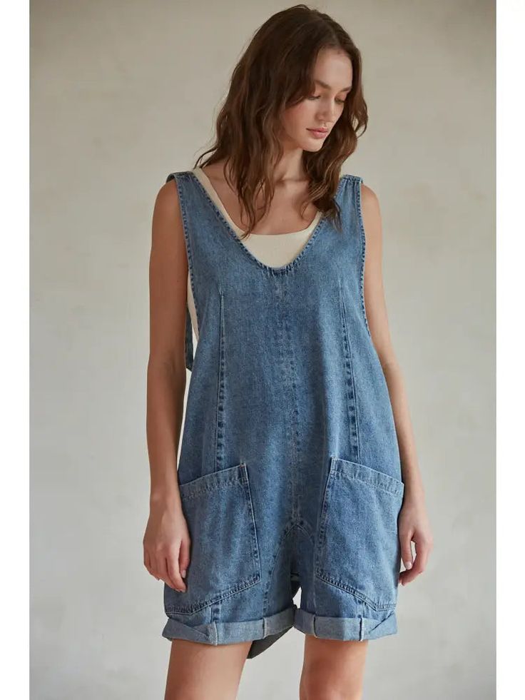 Effortlessly cool and comfortable, these Denim Short Overalls feature a wide leg and loose fit for a relaxed yet stylish look. The overalls are made from high-quality denim and have long straps for a customizable fit. Perfect for any casual occasion, these overalls provide both fashion and function. Postpartum Style, Denim Short Overalls, Mom Outfit, Short Overalls, Concert Outfits, Toddler Mom, Summer Concert, Denim Romper, Free People Denim