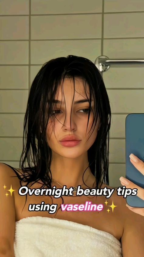 Overnight Beauty Tips, Beginner Skin Care Routine, Vaseline Beauty Tips, Beauty Treatments Skin Care, Face Skin Care Routine, Overnight Beauty, Natural Face Skin Care, Diy Skin Care Routine, Clear Skin Tips