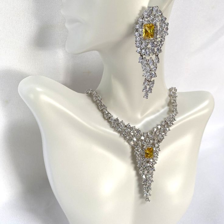 Cubic Zirconia Wedding Necklace Brilliant Clear And Yellow Cubic Zirconia Necklace Comes In A Beautiful Gift Box Diamond Rhinestone Necklace For Wedding, Wedding Crystal Diamond Necklace With Elegant Design, Wedding Diamond Rhinestone Necklace, Sparkling Rhinestone Diamond Necklace For Weddings, Silver Sparkling Diamond Necklace For Weddings, Sparkling Silver Diamond Necklace For Wedding, Wedding Rhinestone Necklace With Sparkling Diamond, Glamorous Diamond Wedding Necklaces, Elegant White Gold Rhinestone Necklace For Wedding