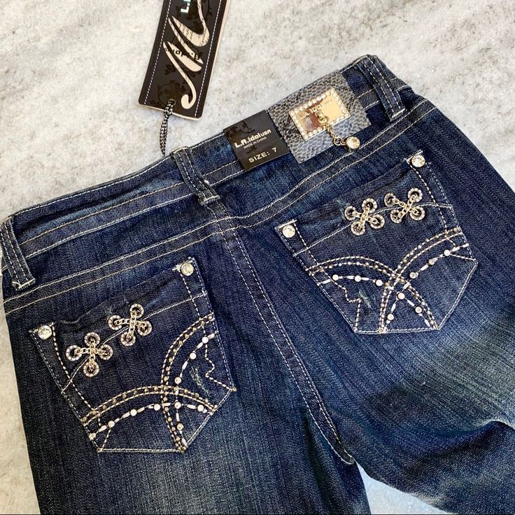 La Idol Dark Blue Skinny Jeans With Beautiful Silver Rhinestones And Embellishments 97% Cotton 3% Elastin New With Tags Real Y2k, Cutesy Clothes, Jeans With Rhinestones, La Idol Jeans, Y2k Inspo, Perfume Jewelry, Jeans Dark Blue, Paris Blues, Nice Clothes