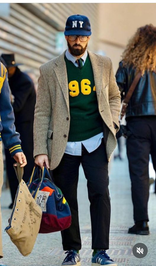 Ivy Prep Style Men, British Preppy Style Men, Mens Preppy Fall Fashion, Preppy Street Style Men, Nyc Outfits Men, Preppy Male Outfits, Prep Style Men, Ivy League Style Men, Preppy Style Men