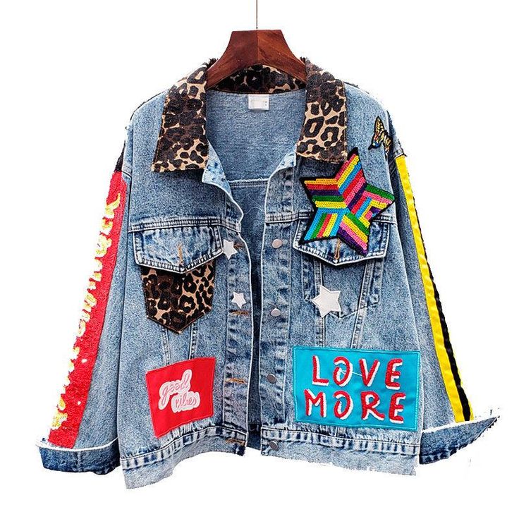 Love More! Womens Denim Jackets, which have a very stylish look with their special design, will reflect your style. The product, which uses cotton and polyester in its production, has the method of closing with a button. Party Jeans, Embellished Denim Jacket, Patch Jeans, Cheap Jacket, Embroidered Denim Jacket, Street Party, Embellished Denim, Types Of Jackets, Girls Denim