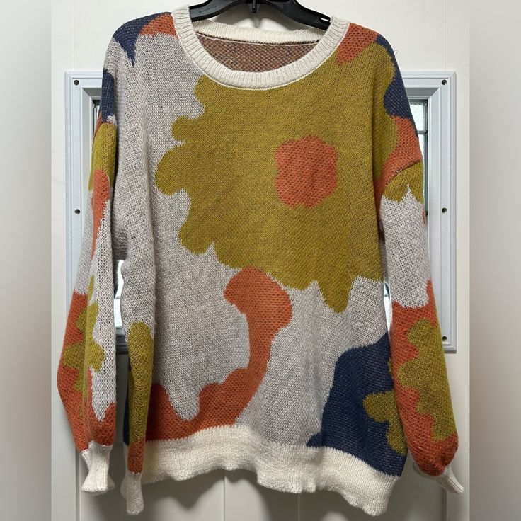 Woman’s Crewneck Sweater. Size: 2xl. Nwot. Casual Yellow Soft Knit Sweater, Casual Multicolor Floral Print Sweater, Casual Yellow Soft Knit Top, Casual Mustard Knit Sweater, Yellow Soft Knit Tops For Fall, Casual Mustard Sweater, Mustard Casual Crew Neck Sweater, Yellow Casual Sweater, Casual Mustard Crew Neck Sweater