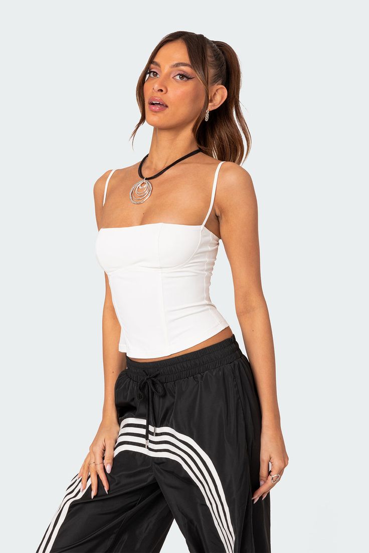 Juno Corset – edikted Fbi Outfit, White Skirt Outfits, Top Spaghetti Strap, Visionary Fashion, Trendy Tank Tops, Boned Bodice, Spaghetti Strap Tank Top, Hilton Head Island, Strapless Tops