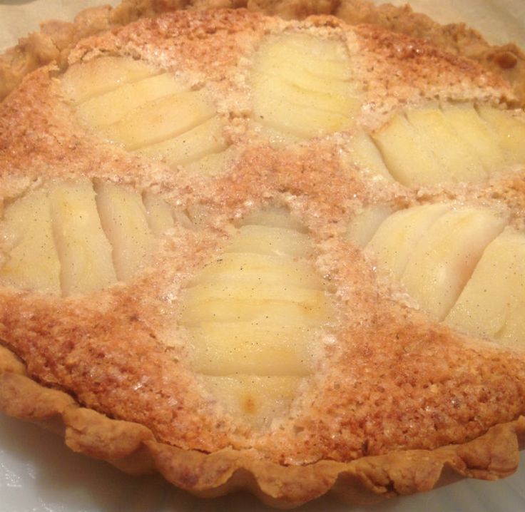 there is a pie with bananas on it