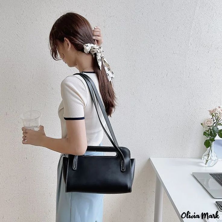 Olivia Mark - Bolso femenino nueva moda temperamento bandolera diseño femenino bolso tote bolsa gran capacidad Female Design, Design Tote Bag, Trend Style, Givency Antigona Bag, Bird In Bag, Olivia Mark, Designer Bags, Large Bags, New Fashion