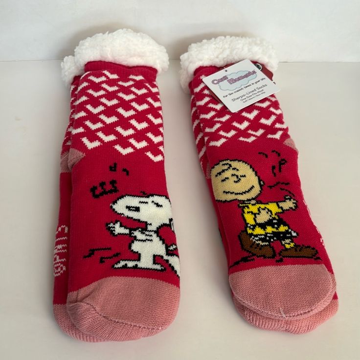 Nwt One Size Fits Most Sherpa Fully Lined Socks With Grippy Bottoms, Nonslip, Cozy, Socks, Charlie Brown, Snoopy, Peanuts, New With Tags Socks. Set Of Two. Peanuts Charlie Brown, Charlie Brown Snoopy, Charlie Brown Peanuts, Cozy Socks, Plaid Pants, Sherpa Lined, Charlie Brown, Shopping List, 2 Colours