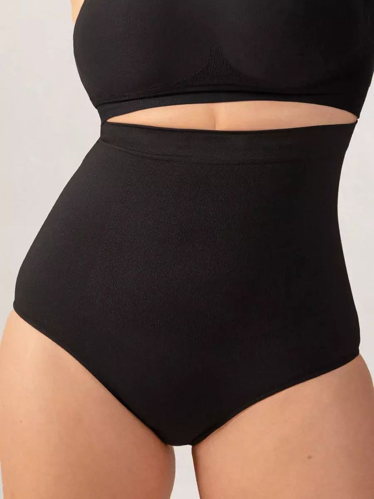 Refresh your top drawer with the comfiest Shapermint Essentials All Day Comfort Shaper Panty. Look and feel supported under your favorite dress or jeans with this brief that enhances your curves. It’s made of breathable and lightweight fabric and it comes with an anti-slip silicone strip at the waistband to keep it in place all day long. Comfortably smooths the midsection Made of breathable fabric for all-day wear Stays in place, thanks to the anti-slip strip Shapewear Leggings, Best Shapewear, Shaper Panty, Shaping Tights, Waist Shapers, Over 60 Fashion, Comfortable Bras, Sheer Tights, Shape Wear