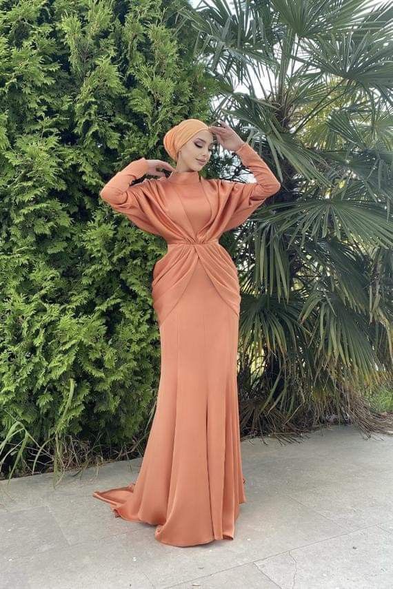 Satin Mermaid Wedding Dress, Modest Dresses Fashion, Soiree Dress, Orange Satin, Dress Muslim, Islamic Wedding, Elegant Dresses Classy, Muslim Fashion Dress, Muslim Dress