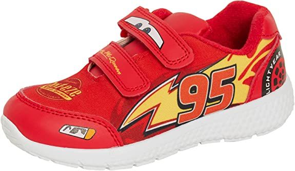 Cars Shoes Disney, Lightning Mcqueen Shoes, Cute Lightning Mcqueen, Flash Mcqueen, Car Outfit, Lighting Mcqueen, Basket Sport, Car Shoe, Mcqueen Sneakers