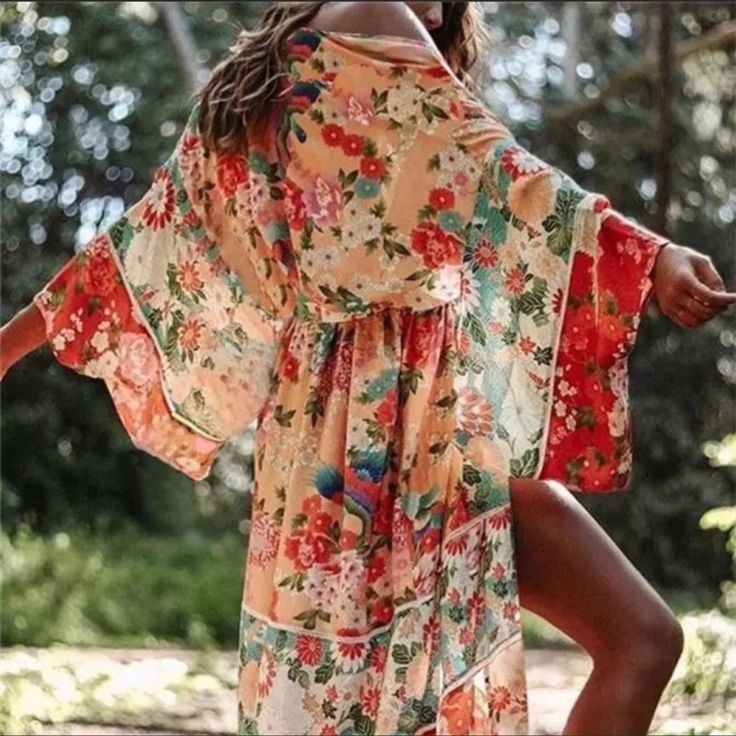 A Gorgeously Draped Kimono With Decadent Details And A Subtle Flowly Feel And As Airy As It Gorgeous. A Statement Piece That Will Turn Heads, This Kimono Is Light Weight And Easy To Clean & Care For, Making This Flattering Wrap Your Go-To Kimono Cover Up For Delightful Nights In Or Your Favorite Long Kimono Cardigan Decadent Nights Out. Wear With Your Favorite Bikini 100% Cotton Poly Chiffon Blend Perfect For Over A Suit For Hot Summer Days, Too! Unbranded. Available Now Beige Floral Print Beach Kimono, Beige Bohemian Kimono For Vacation, Bohemian Beige Kimono For Vacation, Bohemian Wrap Kimono For Brunch, Summer Floral Print Kimono For Brunch, Beige Flowy Bohemian Kimono, Bohemian Printed Kimono For Brunch, Beige Bohemian Kimono For Summer, Bohemian Beige Summer Kimono