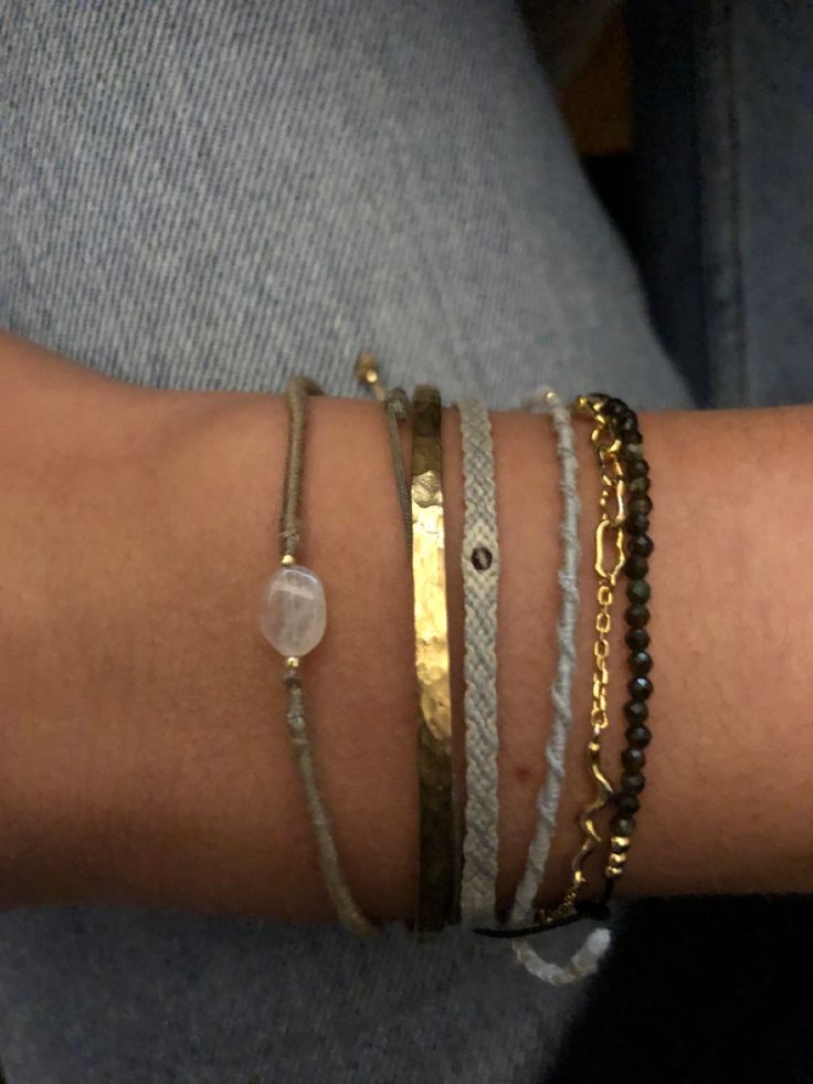 Bracelet Stack Boho, Boho Bracelet Stack, Stacked Bracelets Aesthetic, Bracelet Arrangement, Bracelet Stack Simple, Bracelets Combo, Gold Bracelet Stack, Bracelet Combo, Boho Bracelets Stack