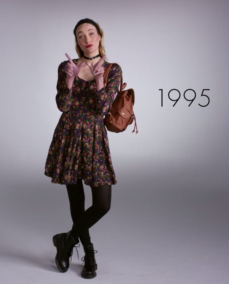 Fashion Trends Through the Ages | Video | POPSUGAR Fashion 1990s Fashion Trends, Fashion Guys, Look Grunge, 2000s Fashion Trends, 90s Trends, 90s Fashion Grunge, 90's Fashion, 1990s Fashion, 90s Fashion Outfits