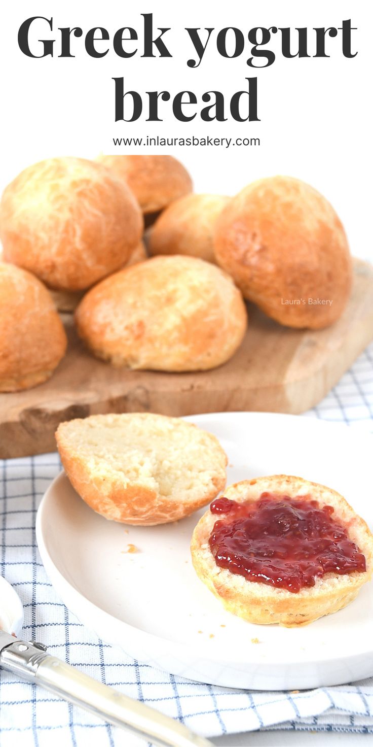 No knead bread recipe Yoghurt Dough Recipes, Yoghurt Bread Rolls, Greek Yogurt Hamburger Buns, Yeast Alternative For Bread, Greek Yogurt Dinner Rolls, Keto Yogurt Buns, Greek Yogurt Rolls No Yeast, Flour And Greek Yogurt Dough, Yoghurt Bread Recipe