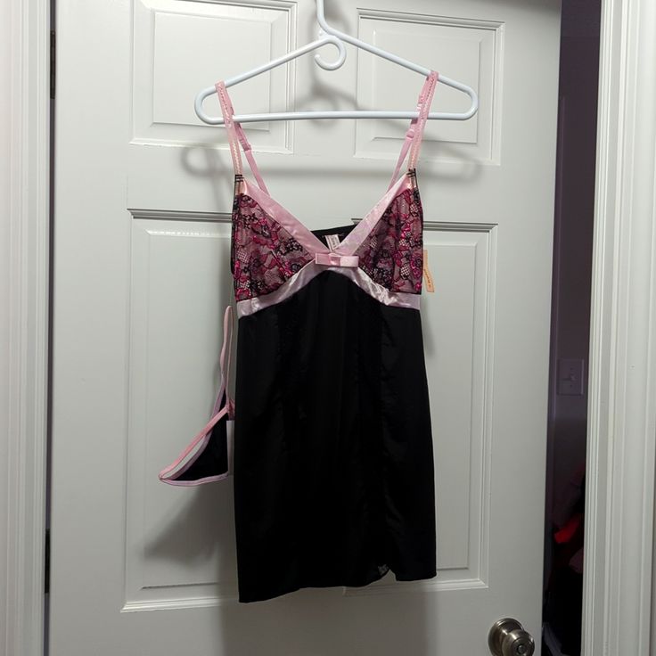 Nwt Sophie B Lingerie Set, Size M Pink Lined Body Bra For Night Out, Pink Lined Bra For Night Out, Pink Camisole For Nightwear, Pink Coquette Underwire Bra, Pink Bra-friendly Sleepwear For Loungewear, Pink Camisole Bra, Pink Underwire Sleepwear, Hipster Women, Lingerie Set