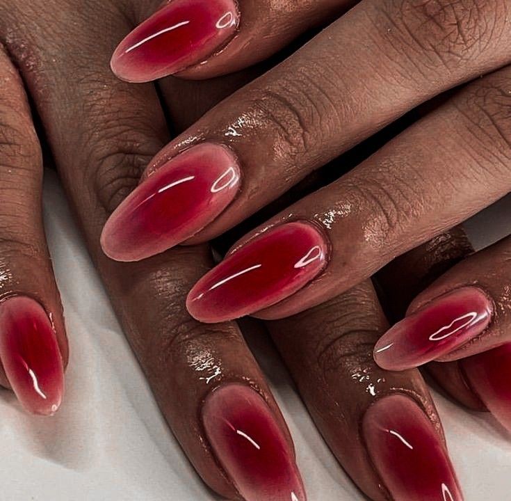 Red Chic Nails, Red Snakeskin Nails, Nail Inspo Airbrush, Ohara Nails, Aura Nails Ideas, Red Chrome Nails French Tip, Pink And Red Aura Nails, Aura Red Nails, Carmela Soprano Nails