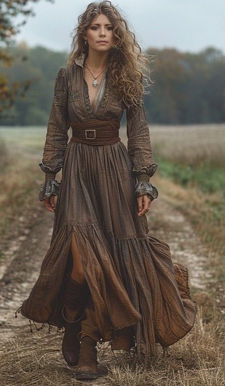 Look Hippie Chic, Look Boho Chic, Looks Country, Boho Dresses Long, Boho Hairstyles, Linnet, Lifestyle Clothing, Style Mistakes, Bohemian Clothes