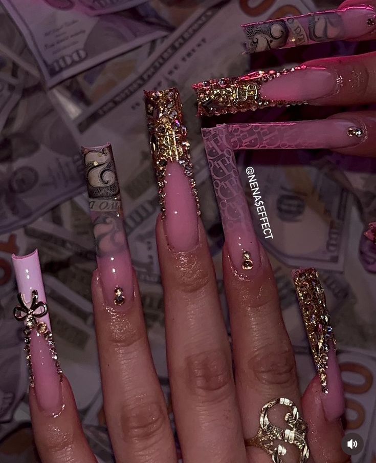 New Year Nails Ideas 2024, Long Nails Ideas Square, Pink Black And Gold Nails, Extra Baddie Nails Long, Short Money Nails, Dollar Nails Designs, Birthday Nails Square Long, Extra Nail Ideas, Nails Acrylic Long Square