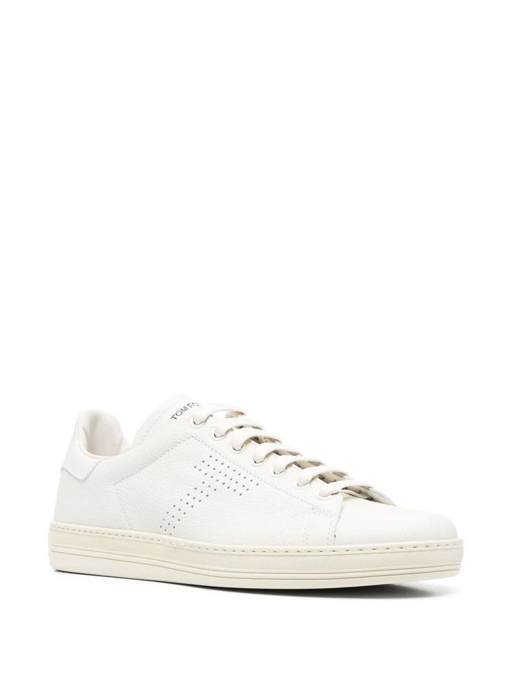 TOM FORD Warwick low-top Leather Sneakers - Farfetch Tom Ford Sneakers, Lace Closure, Leather Sneakers, Tom Ford, Low Top, Calf Leather, Leather Upper, Fashion Branding, Ford