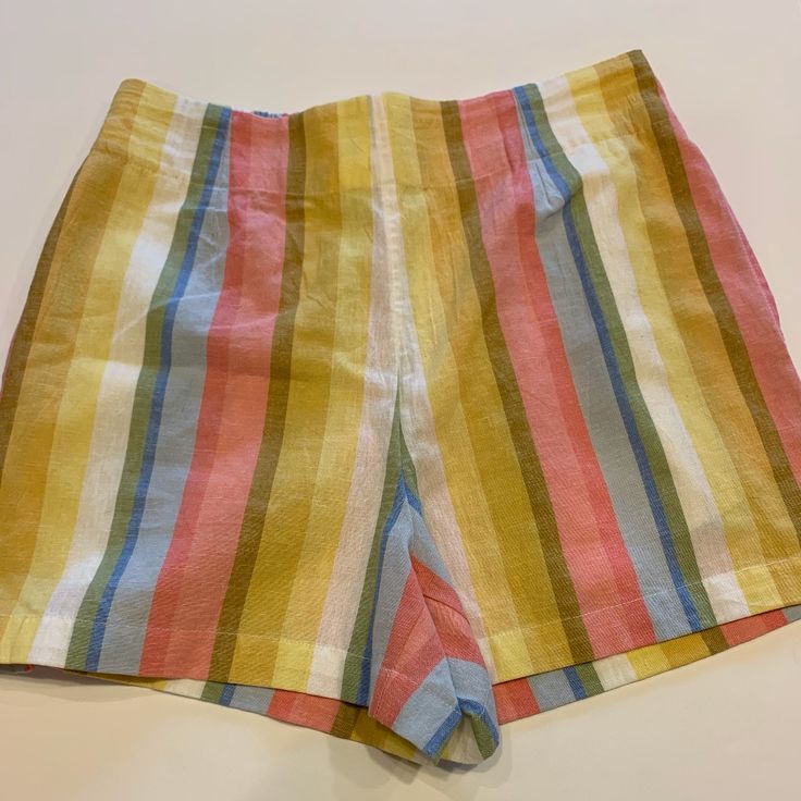 Nwt. Billabong Stripe Shorts. Flat Panel Front And Elastic Waistband In Back Cotton Shorts Women, Billabong Shorts, Stripe Shorts, Cuffed Denim Shorts, Bow Shorts, Ripped Denim Shorts, Billabong Women, Flowy Shorts, Hot Shorts