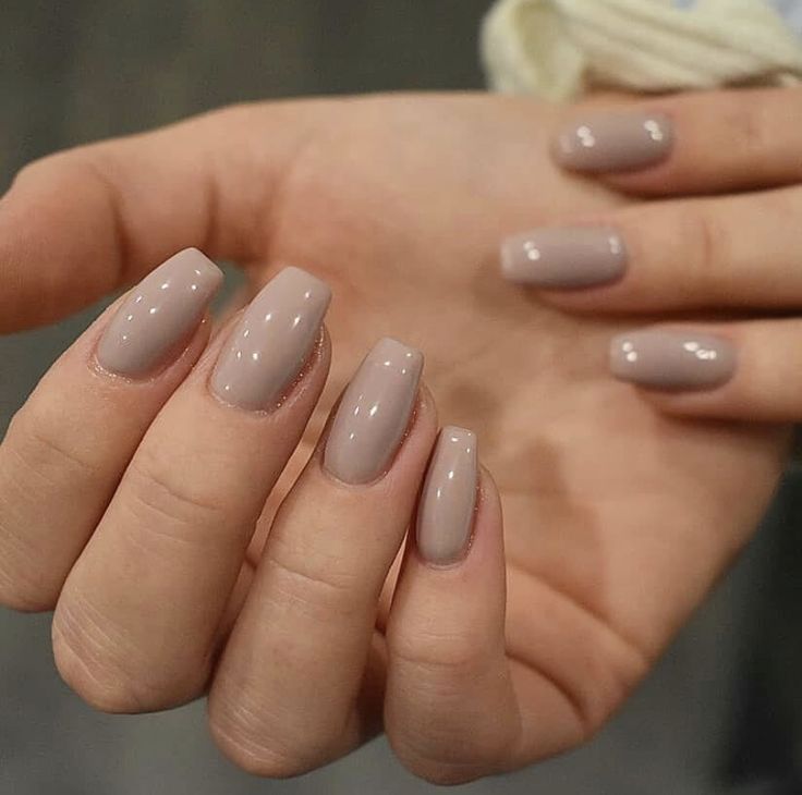 Nail Natural Colors Design, Nails Sand Color, Neutral Nails Gray, Taupe Coffin Acrylic Nails, Biege Brown Nails, Light Mocha Nails, Simple Tan Nails, Coffee Cream Nails, Beige Nail Colors