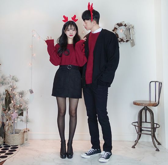 Korean Christmas Fashion | Official Korean Fashion Korean Christmas Outfit, Korean Christmas, Kore Ulzzang, Matching Christmas Outfits, Cute Christmas Outfits, Cute Couple Outfits, Matching Couple Outfits, Couple Matching, Fashion Couple