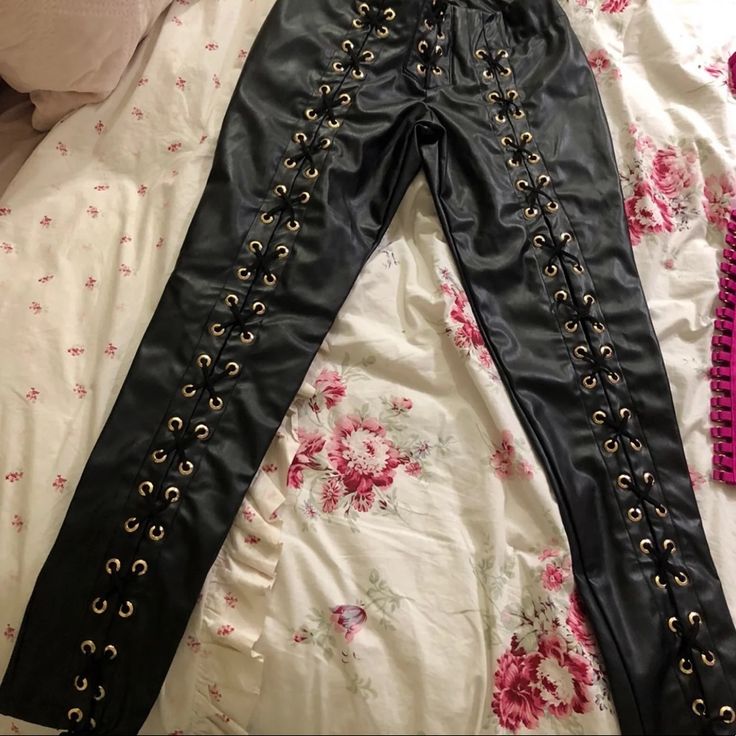 Great Pair Of Faux Leather Stylish Pants High Waist Leather Bottoms For Club, Edgy Faux Leather Pants For Going Out, Party Faux Leather Pants With Belt Loops, Edgy Faux Leather Pants For Night Out, Edgy Leather Pants With Belt Loops For Party, Thrift Manifest, Backless Jumpsuit, Stylish Pants, Ponte Pants