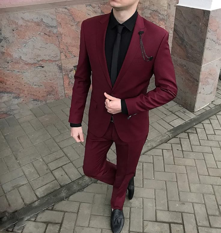 Dark Red Prom Suit, Wine Red Suit Men, Dark Red Suit Men, Maroon Suit Men, Prom Guys Outfits, Prom Suits For Men Unique, 3 Piece Suit Men Wedding, Dark Red Suit, Men Wedding Suit