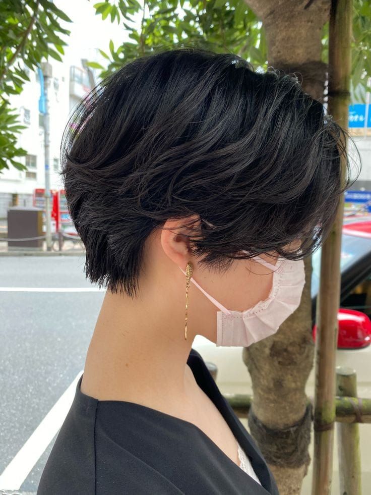 Straight Long Pixie Haircut, Short Hair Cuts Teens, Short Hair Styles For Women Pixie, Girl Tomboy Hair, Hair Styles Tomboy, Asian Short Hair Pixie, Tomboy Girl Short Hair, Outfit For Short Hair, Short Androgynous Hair