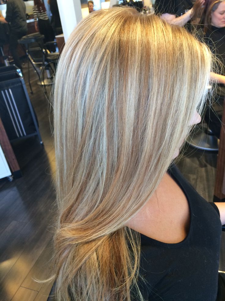 Beach Blonde Hair, Summer Blonde Hair, Hairstyle Examples, Brunette Hair With Highlights, Dyed Hair Inspiration, Blonde Hair Inspiration, Blonde Hair Looks, Blonde Hair With Highlights, Natural Hair Styles Easy