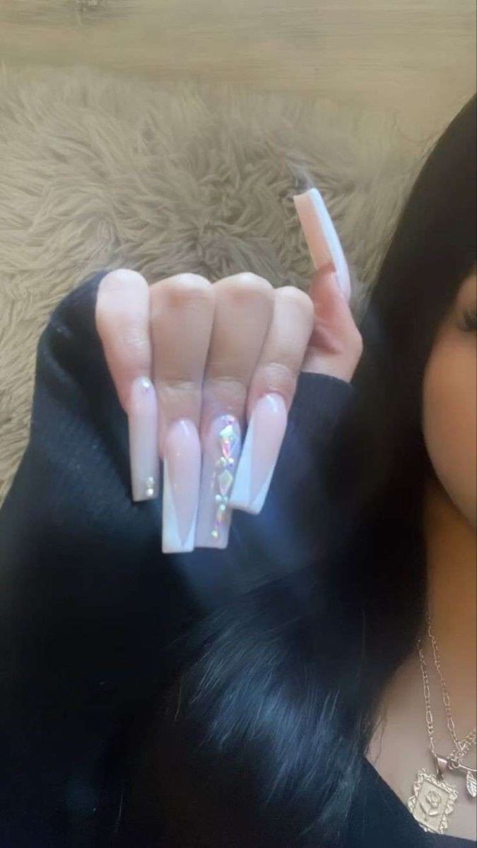 Simple Acrylic Nails, Long Square Acrylic Nails, Bling Acrylic Nails, Gem Nails, Pink Acrylic Nails, Acrylic Nails Coffin, Square Acrylic Nails, Bling Nails, Pretty Acrylic Nails