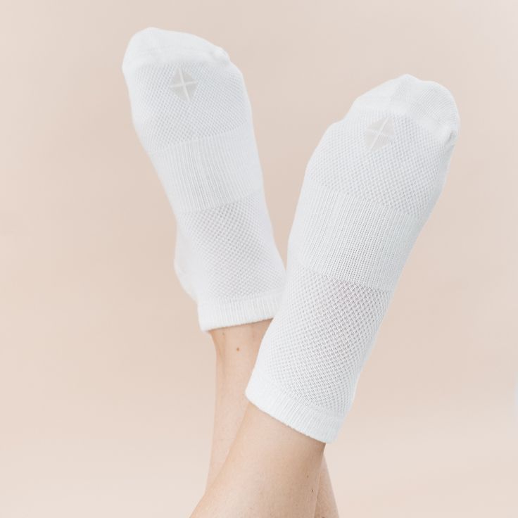 Meet your new everyday favorites. These ankle socks are made from silky soft, breathable bamboo that wicks away sweat and keeps your feet cool for all-day wear. Say goodbye to blisters, and say hello to over the top comfort. 80% Rayon made from Bamboo, 17% Polyester, 3% Elastane Ankle height 3-pack Boho Moon, Ankle Socks Women, Baby Sleeping Bag, Over The Top, Ankle Socks, Say Goodbye, Wicks, Socks Women, Say Hello