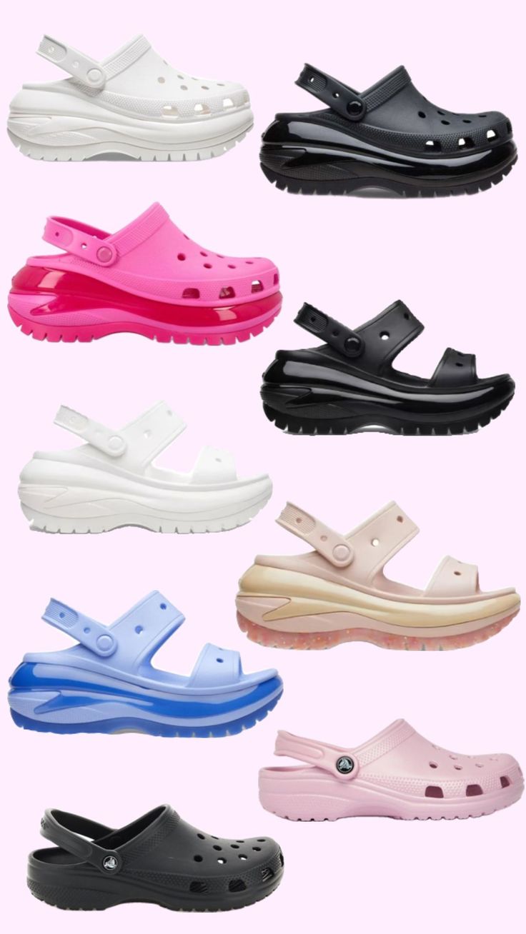 Crocs #crocs Crocs Sandals, Clothes Korean Style, Birthday Wishlist, Diy Shoes, Cute Shoes, Korean Fashion, Fashion Accessories, Sandals, Boots