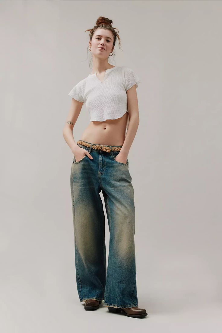 BDG Jaya Baggy Boyfriend Jean | Urban Outfitters Dark Jeans Outfit, Baggy Boyfriend Jeans, White Tops Outfit, 2024 Wardrobe, White Shirt Outfits, Jean Crafts, Denim Wear, Boyfriend Jean, Fashion Figures