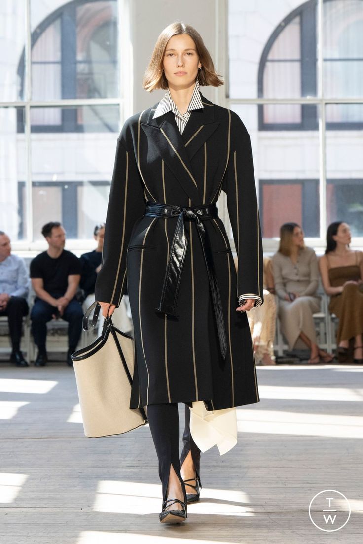 Fashion Week Runway, Mens Accessories Fashion, Women Trends, Couture Collection, Proenza Schouler, Fashion Week Spring, New York Fashion Week, New York Fashion, Runway Fashion