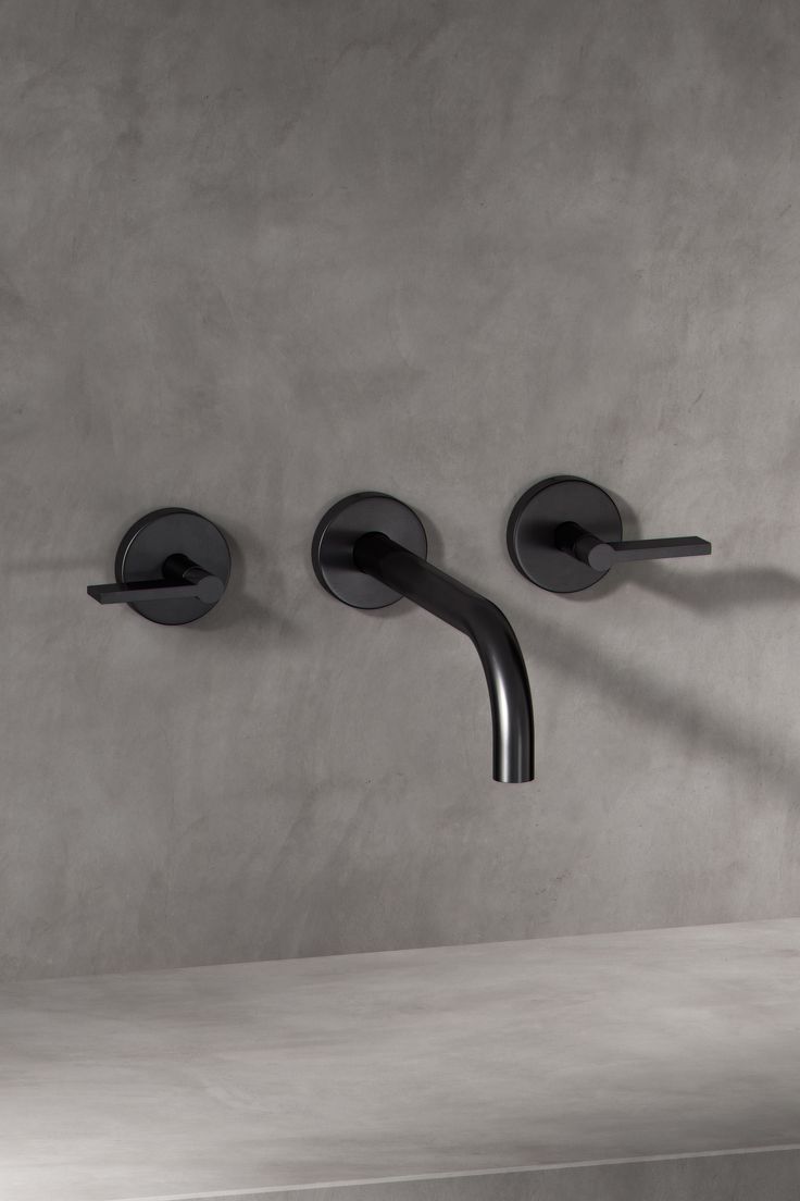 Black bathroom tap Sink Taps Bathroom, Gunmetal Faucet, Black Wall Mounted Faucet, Gunmetal Bathroom, Modern Masculine Bathroom, Masculine Bathroom Ideas, Federal House, Villa Inspiration, Black Bathroom Fixtures