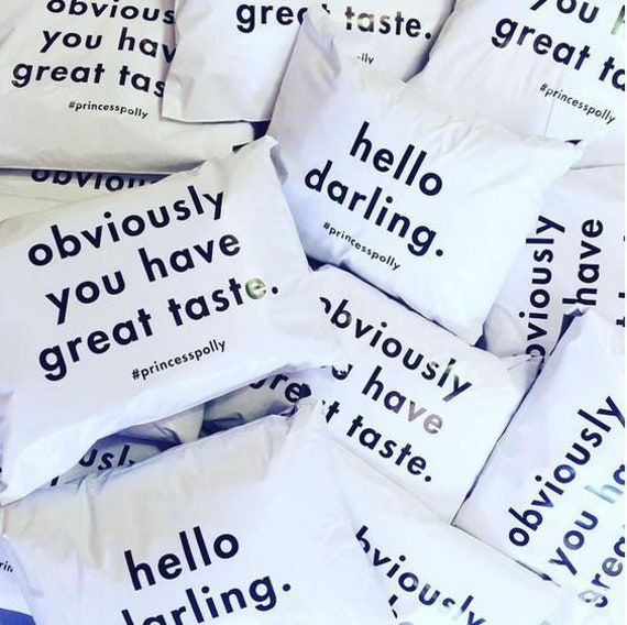 many pillows with words on them that say hello, i love you and have great taste