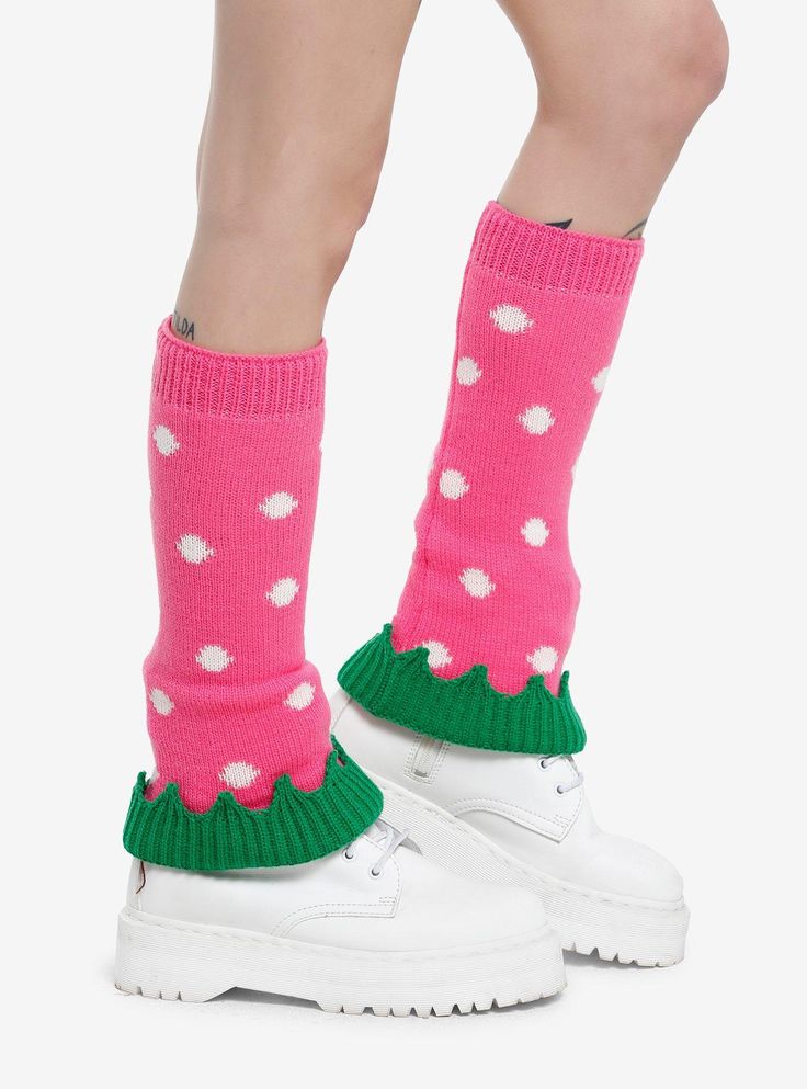 Add a dash of sweetness to every step with these berry cute leg warmers! This knit pair features a pink strawberry-inspired design.AcrylicImported Pink And Orange Fashion, Strawberry Style, Trendy Spring Leg Warmers One Size, Pink Casual Leg Warmers For Spring, Cutecore Items, Lovecore Clothing, Pink Leg Warmers Aesthetic, Cute Fitted Leg Warmers For Spring, Trendy Knitted Leg Warmers For Spring