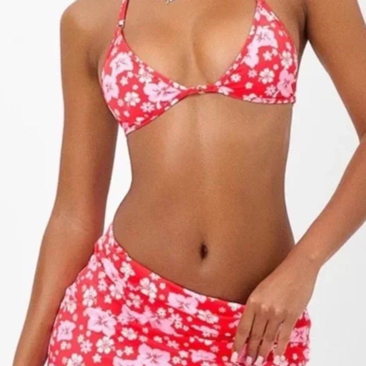 Frankie’s Bikinis Red Floral Coconut Girl Bikini Medium New Never Worn Red Triangle Top Swimwear For Summer, Red Triangle Top Swimwear, Red Summer Halter Top, Red Tie-side Bottom Swimwear For Poolside, Red Beachy Swimwear For Sunbathing, Red Tie-side Swimwear For Poolside, Red Triangle Halter Top For Sunbathing, Red Beachy Swimwear For Pool, Red Beach-style Swimwear For Pool