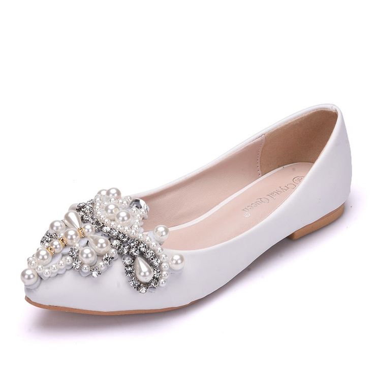 Gender: For WomenStyle: Fashion,KoreanOccasion: Casual,Party/Club,Office/CareerHeel Height: 1cmPlatform Height: 0.5cmSeason: Spring,Summer,Fall/Autumn,WinterPackage Contents: 1 x Shoes (Pair)Please see our size guide as below, you can choose the size according to your foot length and width.If your foot is a little wide and thick, we suggest you choose 1 size larger.Size Guide:28 = foot length 18.5-19cm (Foot width=6.5-7cm)29 = foot length 19-19.5cm (Foot width=7cm)30 = foot length 19.5-20cm (Foo Classic Wedding Shoes, Wedding Shoes White, Wedding Wedges, Homecoming Shoes, Pointed Shoes, White Wedding Shoes, Wedding Flats, Women Flats, Bridesmaid Shoes