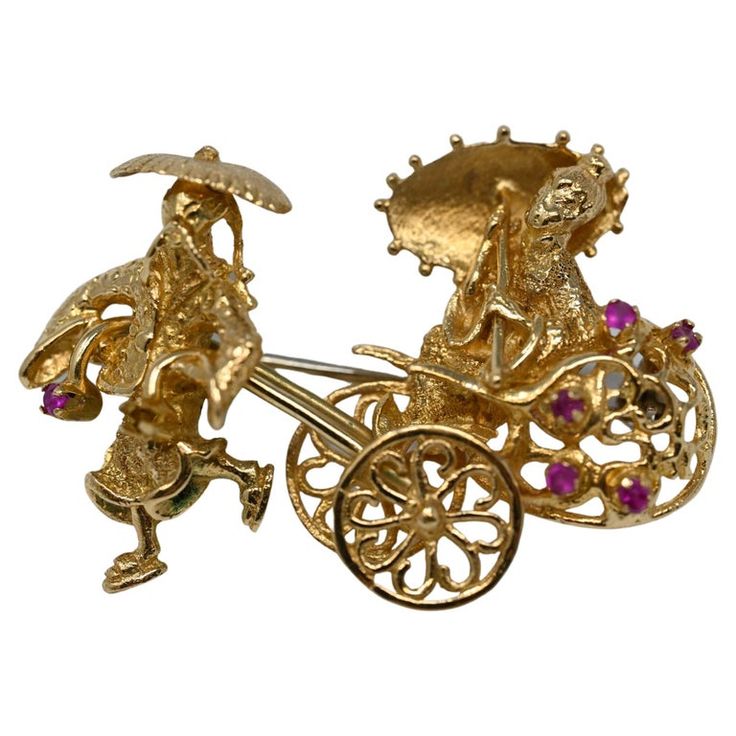 Traditional Yellow Gold Collectible Brooch, Traditional Yellow Gold Brooches For Formal Occasions, Traditional Yellow Gold Formal Brooches, Traditional Gold Brooch For Anniversary, Traditional Gold Brooches For Anniversary, Traditional Yellow Gold Brooches As Gifts, Royal Indian, Gold Brooch, Diamond Brooch