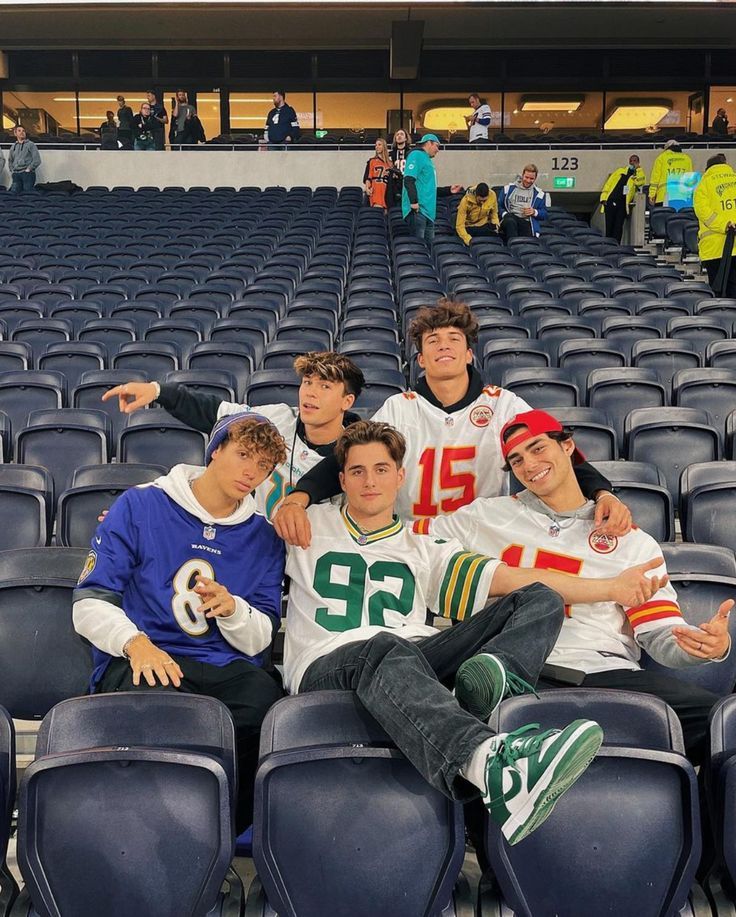 The Elevator Boys, Meet And Greet Poses, Elevator Boys, German Boys, First Live, Football Game Outfit, Sports Boys, Theme Days, Jersey Outfit