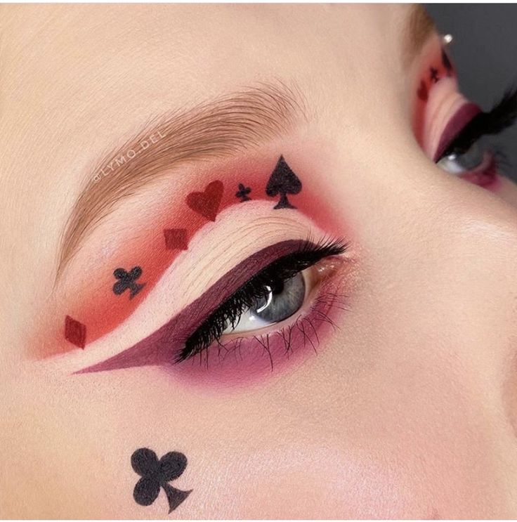 Mad Hatter Makeup, Queen Of Hearts Halloween Costume, Alice In Wonderland Makeup, Queen Of Hearts Halloween, Queen Of Hearts Makeup, Wonderland Makeup, Circus Makeup, Harley Quinn Makeup, Monster Makeup