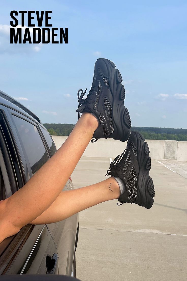 Meet POSSESSION. Steve Madden Possession Sneakers Outfit, Steve Madden Possession, Black Sneakers Outfit, Steve Madden Sneakers, Steve Madden Store, Glam Looks, Elegant Shoes, Hot Sneakers, Loose Jeans