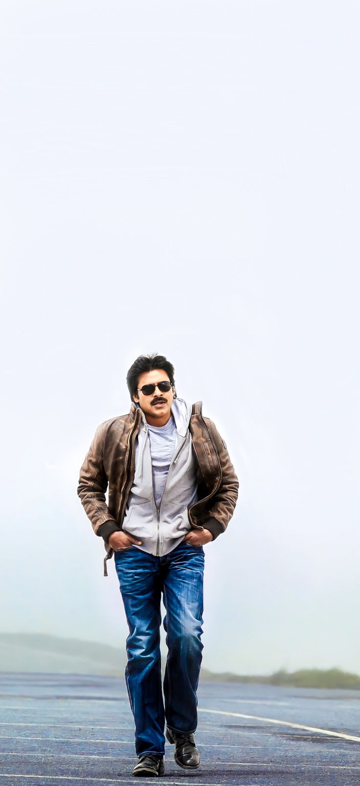 Pawan Kalyan ❤️ Attarintiki Daredi Photos, Pawan Kalyan Wallpapers, Prabhas Pics, Pawan Kalyan, Views Video, Colour Combinations Fashion, Black Background Photography, Power Star, New Photos Hd