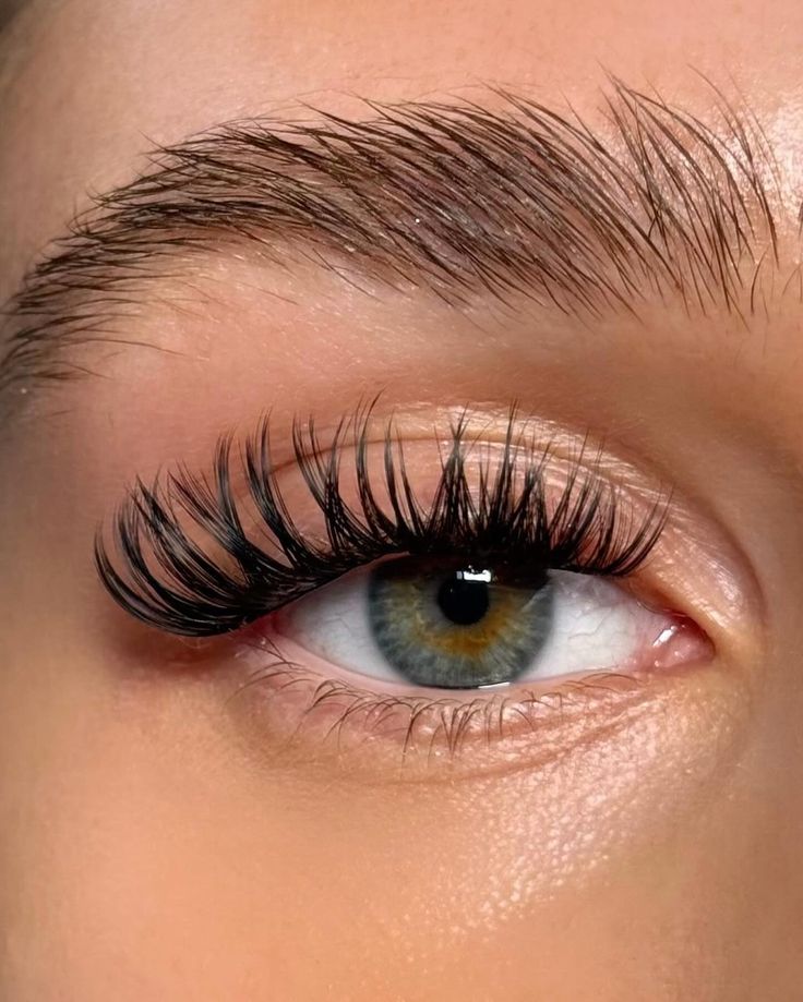 The confidence a wispy set of hybrid lashes gives you is just💅🏽a set of lashes makes you feel the same as being tanned. These are like real lash extensions and will stay on your eyes up to 7 days. Most important they do not damage the natural lashes as our bond. #lashesonfleek #lashesonlashes #volumelashes #lashesonpoint #lashesfordays Lash Individuals, Lashes At Home, Individual Lash Extensions, Classic Lashes, Russian Lashes, Lash Extension Kit, Perfect Eyelashes, Individual Eyelash Extensions, Eyelash Extension Kits