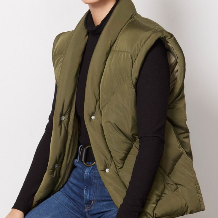 Take On Chilly Days In Style With This Blanknyc Puffer Vest Featuring Chevron Quilting, Snap Closure, And Angled Side Pockets. Pair This Chic Throw-On-And-Go Layer With Everything From A Turtleneck And Jeans To A Pullover And Joggers. Length 24" Bin15 Green Stretch Vest, Green Sleeveless Sweat-resistant Activewear, Green V-neck Vest For Winter, Down Vest Green, Coats Women, Blank Nyc, Matcha Latte, Puffer Vest, Snap Closure