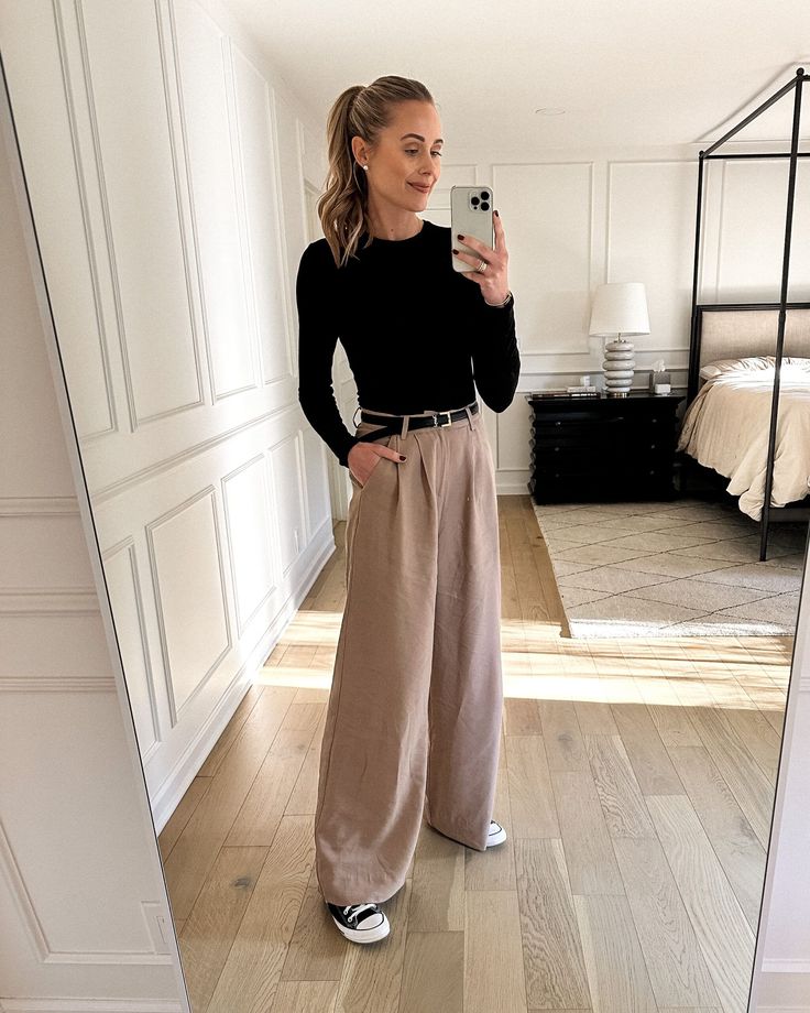 Taupe Wide Leg Pants Outfit, Taupe Trousers Outfit, Nude Trousers Outfit, Taupe Pants Outfit, Wide Leg Trousers Outfit Casual, Black Wide Leg Trousers Outfit, Trousers Outfit Work, Leg Trousers Outfit, Business Grunge